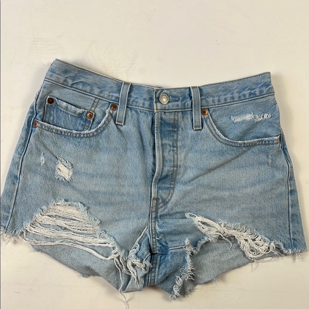 ✨LEVIS✨  Light Blue Denim Shorts